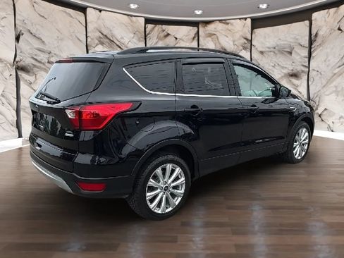 Used 2019 Ford Escape SEL AWD/4WD image 10
