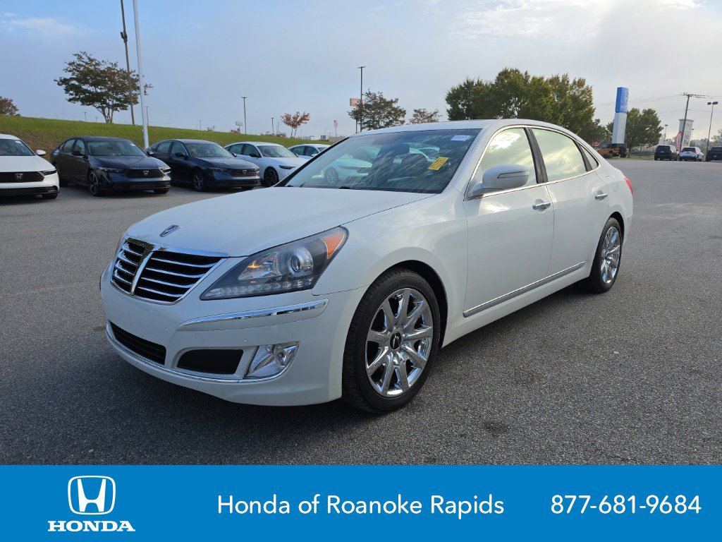 Used 2012 Hyundai Equus Signature RWD image 1