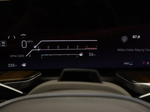 Used 2025 Cadillac Escalade Sport Platinum w/ LPO, ONYX Package image 25