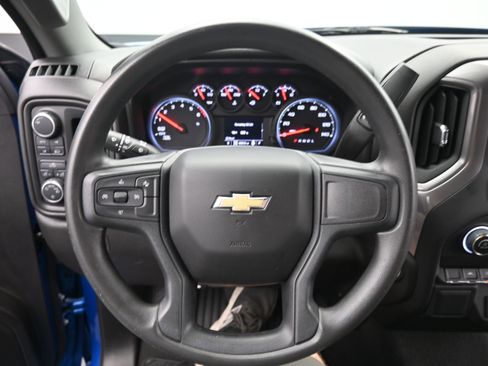 Used 2022 Chevrolet Silverado 1500 Custom AWD/4WD image 18