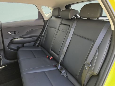 Used 2026 Hyundai Kona SEL Premium FWD image 19