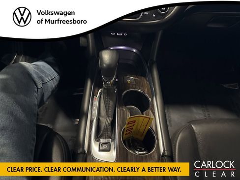 Used 2024 Chevrolet Malibu LT FWD image 28