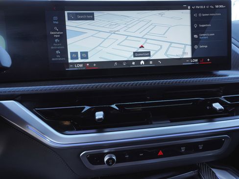 Used 2025 BMW XM image 27