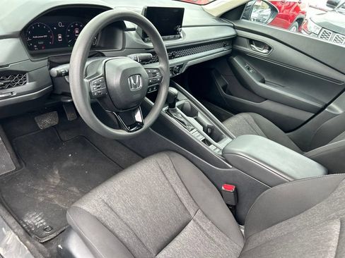 Used 2025 Honda Accord LX image 7