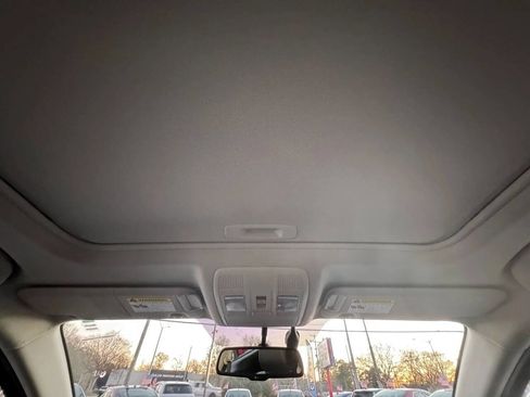 Used 2014 MAZDA MAZDA3 s Grand Touring image 32