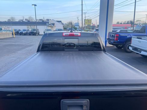 Used 2022 Chevrolet Colorado Z71 w/ Z71 Midnight Edition image 10