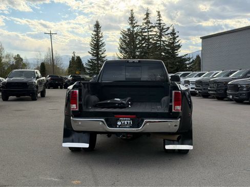 Used 2016 RAM 3500 Laramie Longhorn AWD/4WD image 10