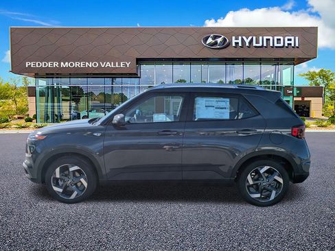 Certified 2026 Hyundai Venue SEL FWD image 6