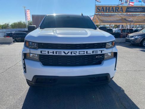 Used 2021 Chevrolet Silverado 1500 Custom RWD image 2