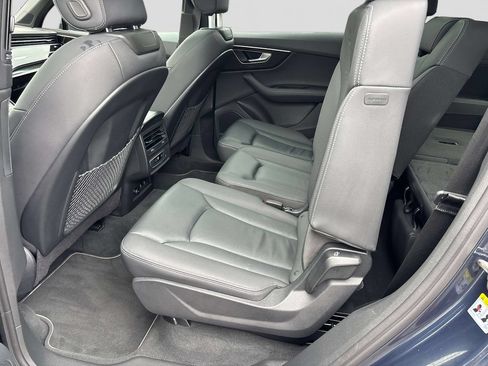 Used 2025 Audi Q7 3.0T Premium Plus AWD/4WD image 11