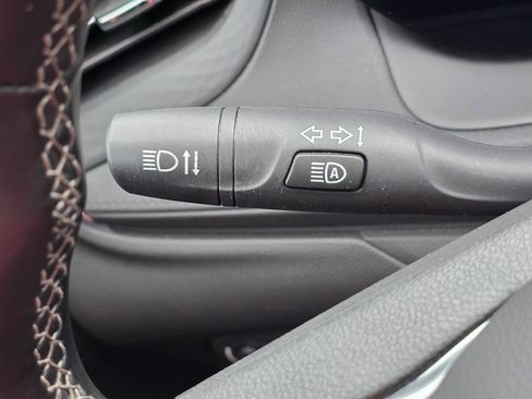 Used 2025 Buick Encore GX Preferred AWD/4WD image 20