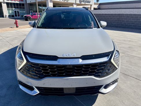 Used 2023 Kia Sportage SX image 8