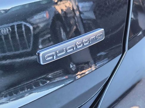 Certified 2025 Audi Q3 2.0T Premium w/ Convenience Package image 11