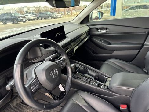Used 2023 Honda Accord EX-L image 11