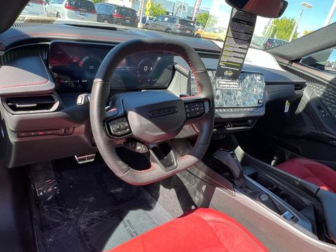 New 2026 Dodge Charger R/T AWD/4WD image 18