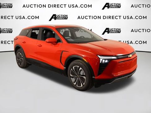 Used 2024 Chevrolet Blazer EV LT AWD/4WD image 42