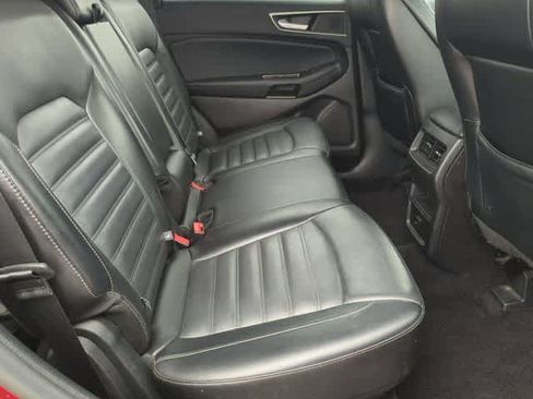Used 2017 Ford Edge SEL w/ Equipment Group 201A FWD image 19