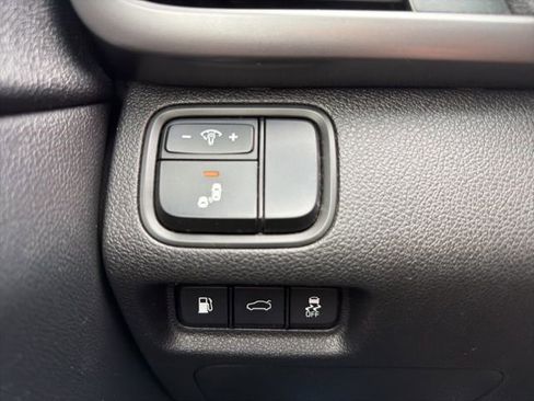 Used 2018 Kia Optima LX image 14