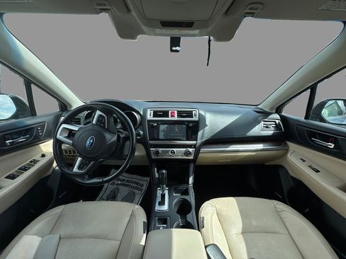 Used 2017 Subaru Outback 2.5i Limited image 9