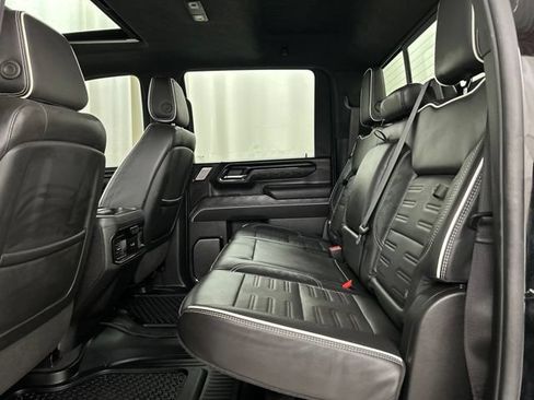 Used 2024 GMC Sierra 2500 AT4X AWD/4WD image 26