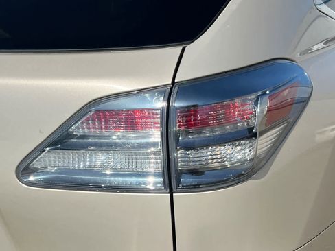 Used 2012 Lexus RX 350 AWD w/ Luxury Pkg image 18