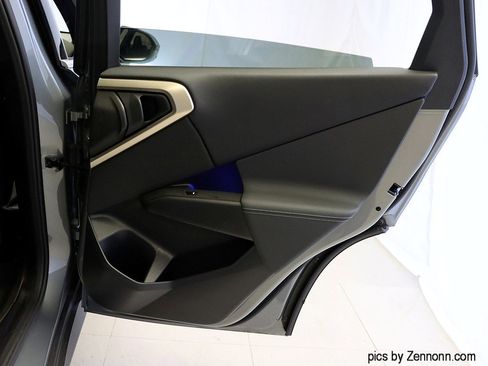 Used 2025 BMW X3 xDrive30i w/ Premium Package image 31