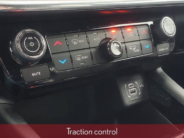 Used 2023 Jeep Compass Limited AWD/4WD image 21