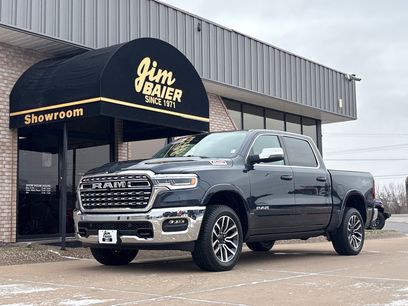 New 2026 RAM 1500 Limited w/ Off Road Group