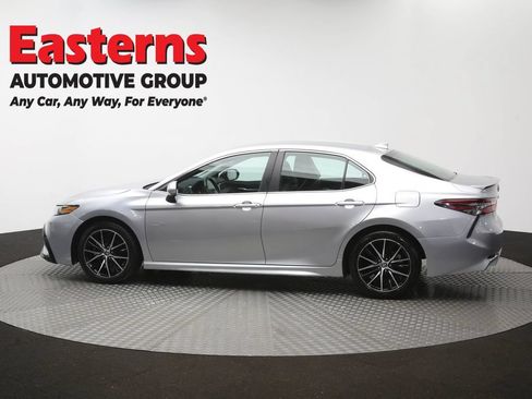 Used 2023 Toyota Camry SE FWD image 60
