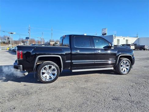 Used 2018 GMC Sierra 1500 Denali w/ Denali Ultimate Package image 11