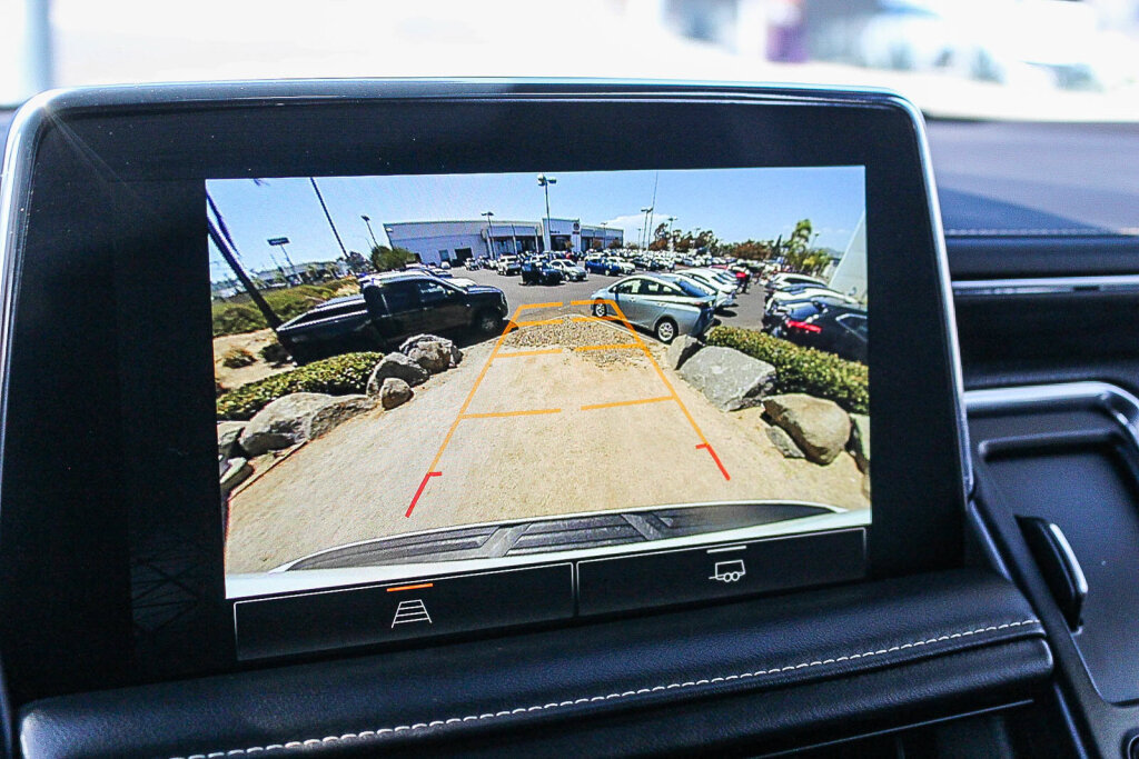 Used 2024 GMC Yukon XL SLT RWD image 16