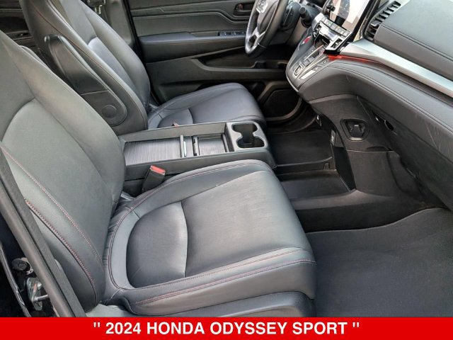 Used 2024 Honda Odyssey Sport image 36