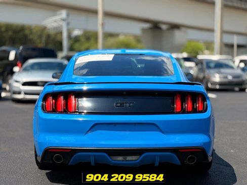 Used 2017 Ford Mustang GT Premium w/ Black Accent Package RWD image 8