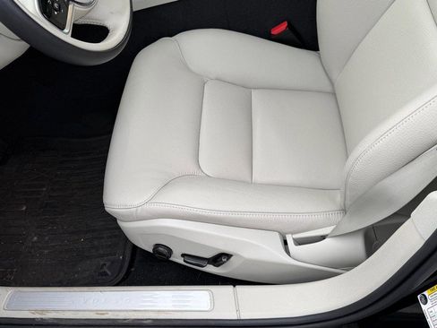 New 2026 Volvo V60 B5 Cross Country Plus w/ Climate Package image 11