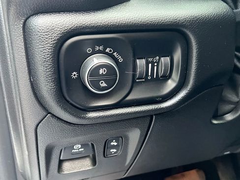 Used 2019 RAM 1500 Sport w/ Level 2 Equipment Group image 15
