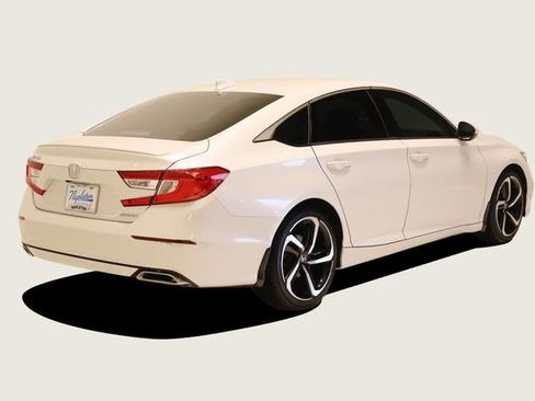 Used 2020 Honda Accord Sport image 6