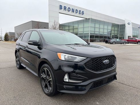 Used 2019 Ford Edge ST w/ Convenience Package image 1