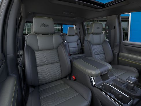 New 2026 Chevrolet Silverado 1500 ZR2 w/ ZR2 Bison Edition image 18