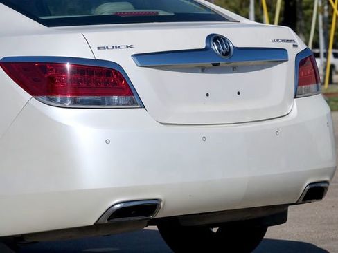 Used 2013 Buick LaCrosse Premium w/ Driver Confidence Package image 18