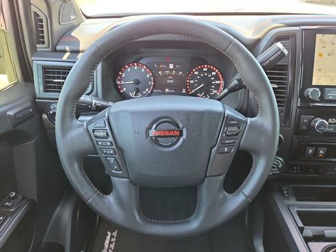Used 2020 Nissan Titan PRO-4X w/ Pro-4x Convenience Package AWD/4WD image 20