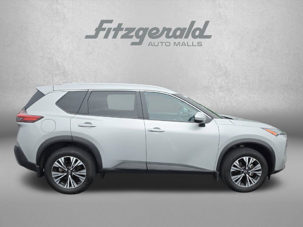 Used 2023 Nissan Rogue SV w/ SV Premium B Package AWD/4WD image 9