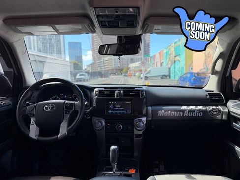 Used 2021 Toyota 4Runner SR5 Premium RWD image 19