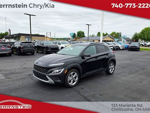 Used 2023 Hyundai Kona SEL w/ Cargo Package AWD/4WD image 3