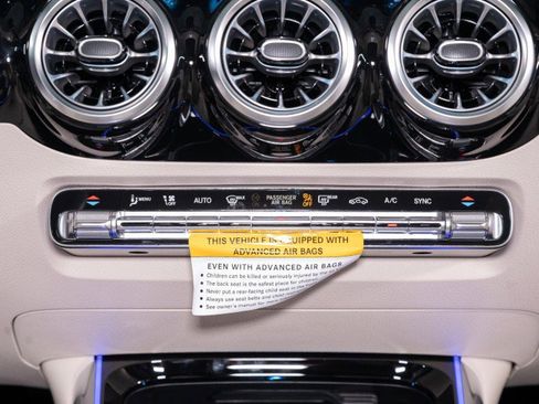 New 2026 Mercedes-Benz GLA 250 4MATIC image 18