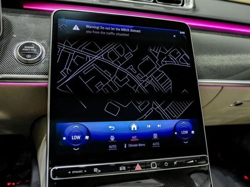 Used 2025 Mercedes-Benz S 580 4MATIC Sedan image 22