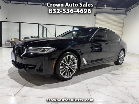 Used 2023 BMW 530i w/ Convenience Package image 1