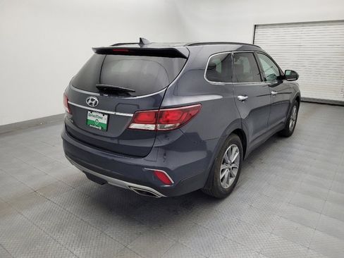 Used 2018 Hyundai Santa Fe SE AWD/4WD image 9