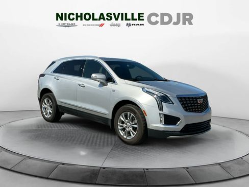Used 2020 Cadillac XT5 Premium Luxury w/ LPO, Floor Liner Package FWD image 7