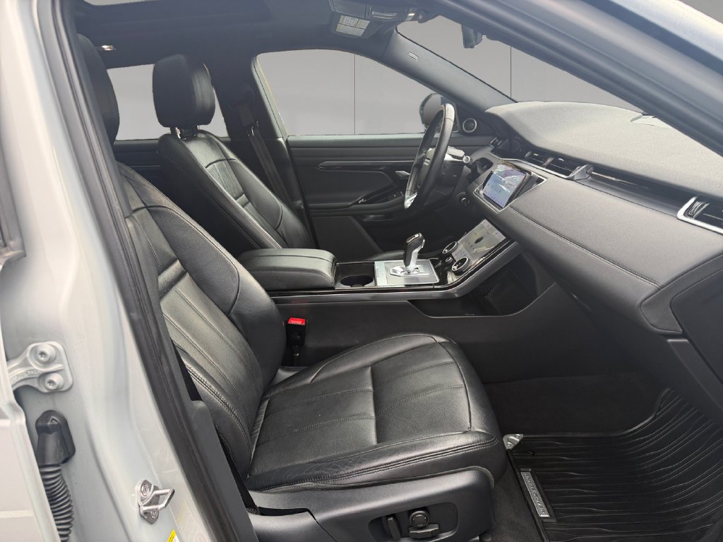 Used 2020 Land Rover Range Rover Evoque SE AWD/4WD image 18