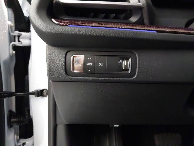 New 2026 Chevrolet Traverse RS w/ LPO, Floor Liner Package FWD image 24